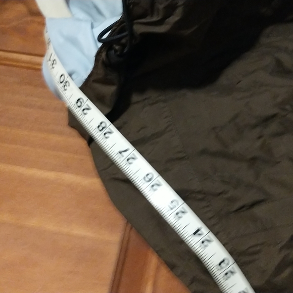 Columbia women's size M waterproof packable hooded coat - Picture 4 of 14